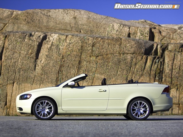 Volvo C70 2009 Picture #13 Volvo C70 2009 Picture #13